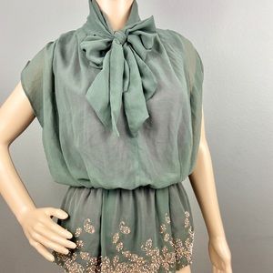 Hype neck tie bow top